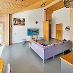 Kiiskenkivi By Interhome *